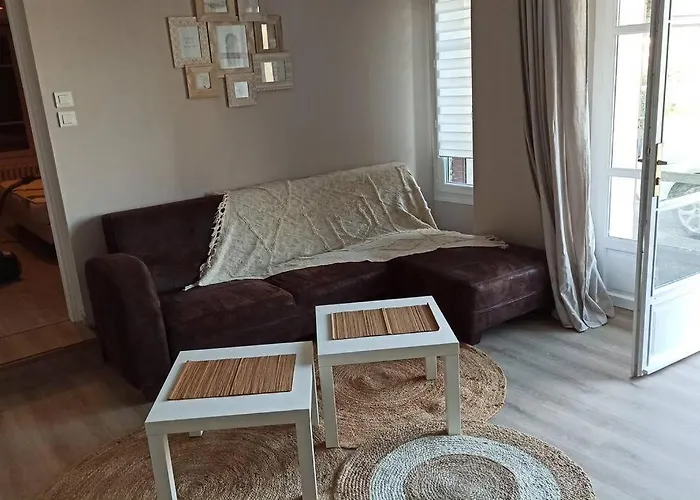 Agreable Maison Au Coeur D'un Village Classe 度假居